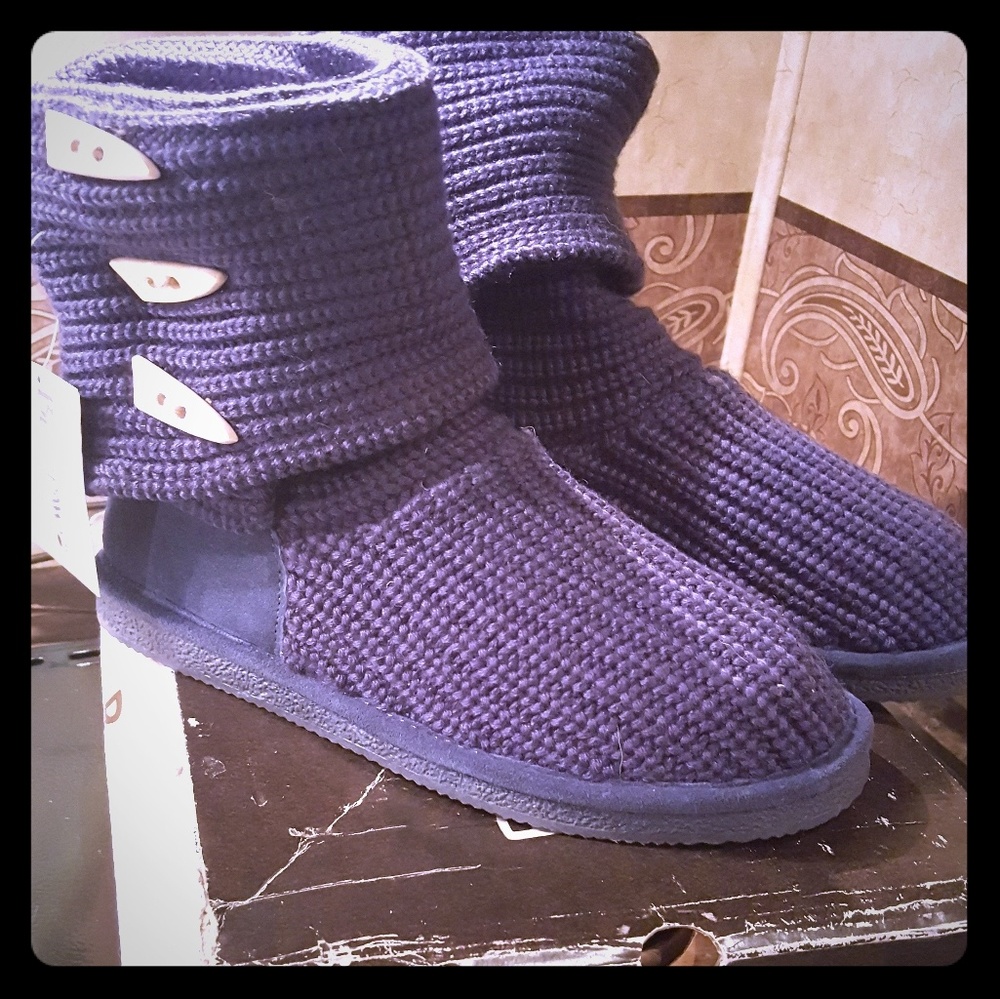 BearPaw Knit Tall Boot *Size 10*